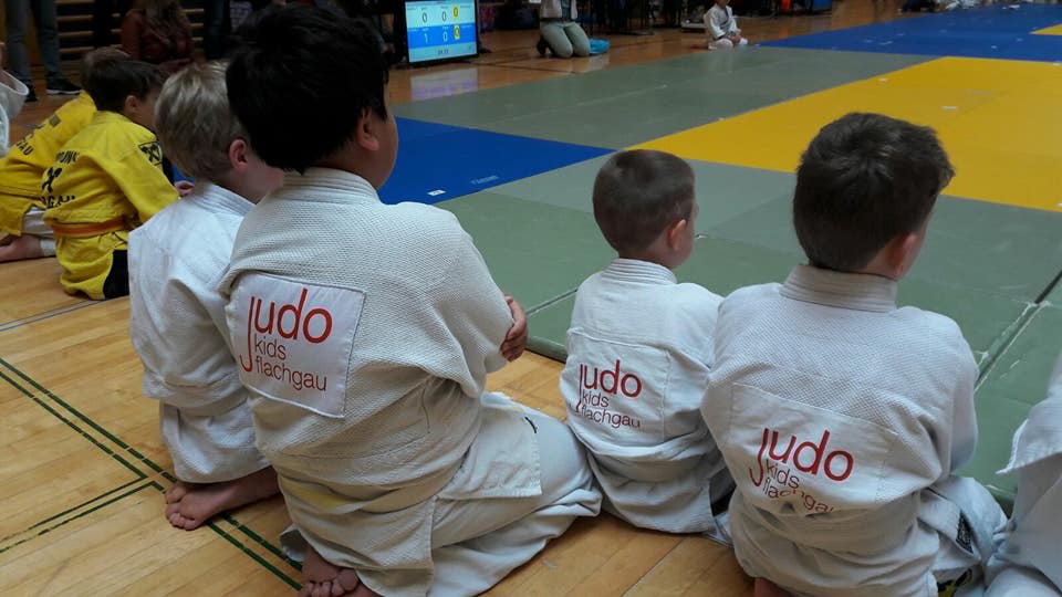 18485553_1385128564909338_7970994073827475727_n